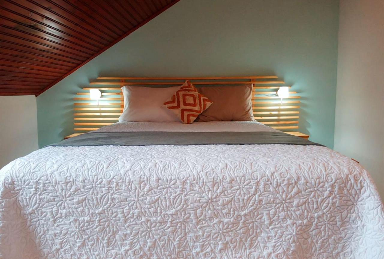 Trebol Amarillo Bed & Breakfast Эскасу Экстерьер фото