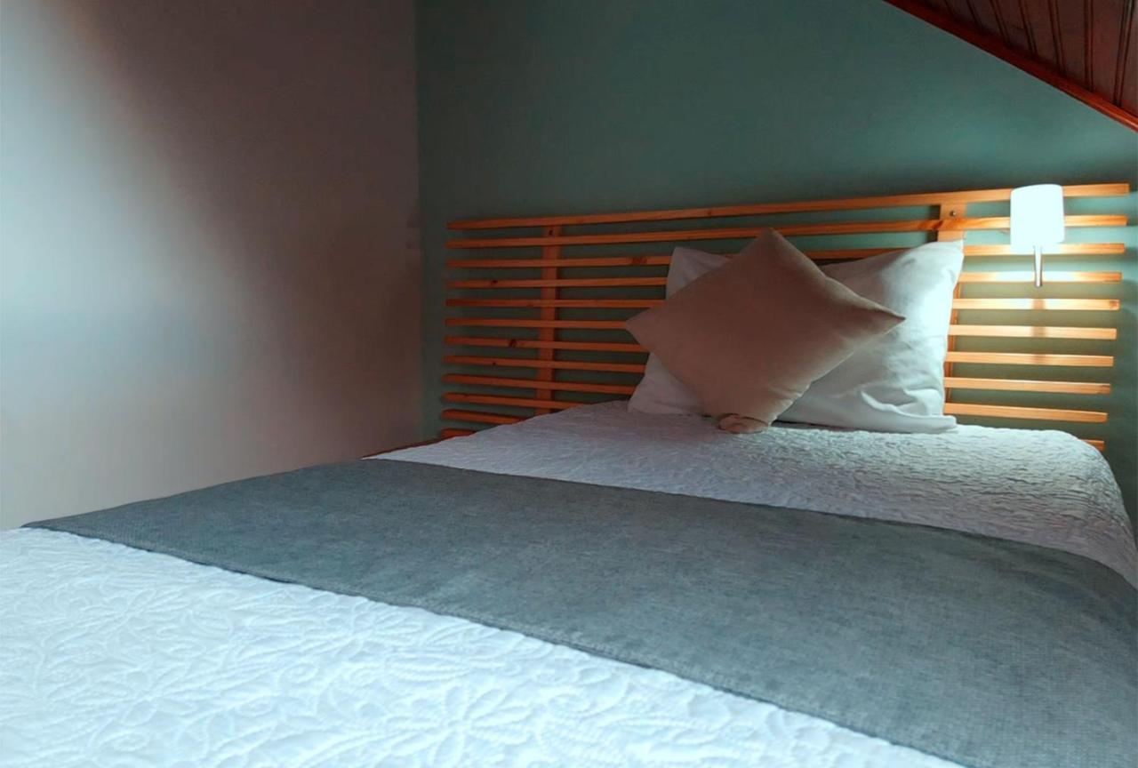 Trebol Amarillo Bed & Breakfast Эскасу Экстерьер фото
